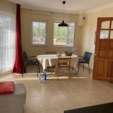 Apartmán Guzey Apart 3+1, 4 Yatak Doga *